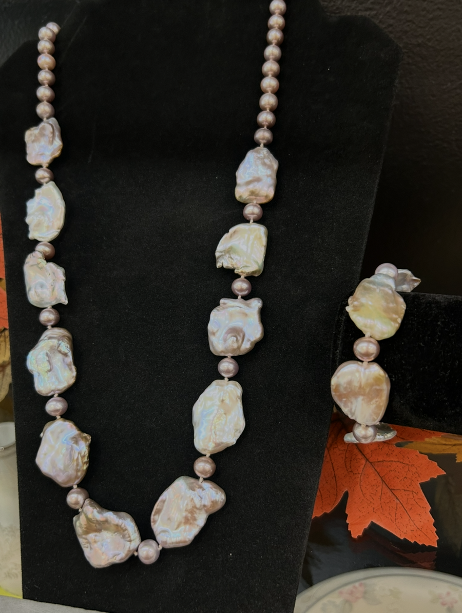 Baroque Pearl Necklace & Bracelet Set
